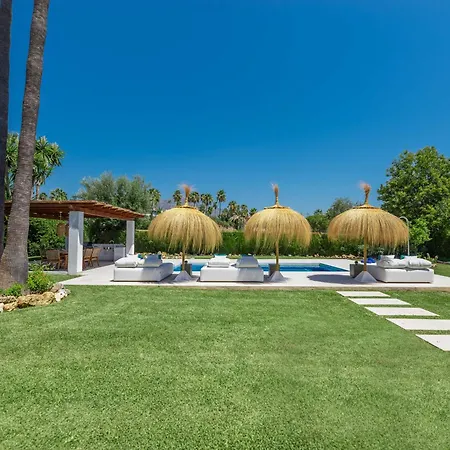 Sirio: Golf-front Retreat With Private Heated Pool Marbella