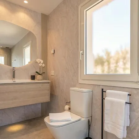 Vacation I Sirio, Golf-front Villa, Private Heated Pool, Bbq, Privacy, World-class Dining, 10 Min From Puerto Banus 别墅 马尔韦利亚