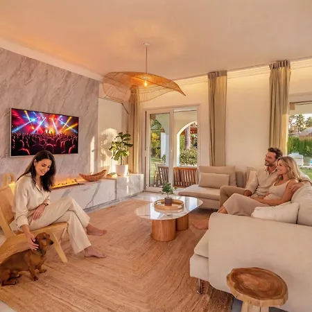 别墅 Vacation I Sirio, Golf-front Villa, Private Heated Pool, Bbq, Privacy, World-class Dining, 10 Min From Puerto Banus *
