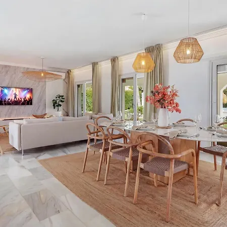 Vacation I Sirio, Golf-front Villa, Private Heated Pool, Bbq, Privacy, World-class Dining, 10 Min From Puerto Banus * 马尔韦利亚