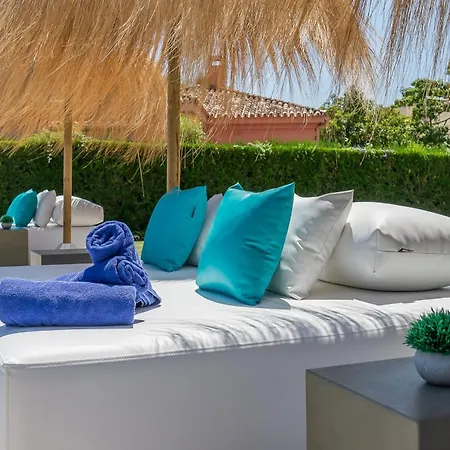 Villa Sirio: Golf-front Retreat With Private Heated Pool Marbella